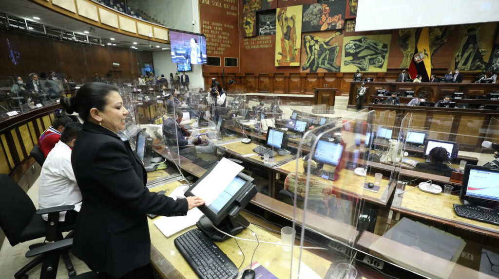 La mayoría de legisladores no interviene en las sesiones del Pleno