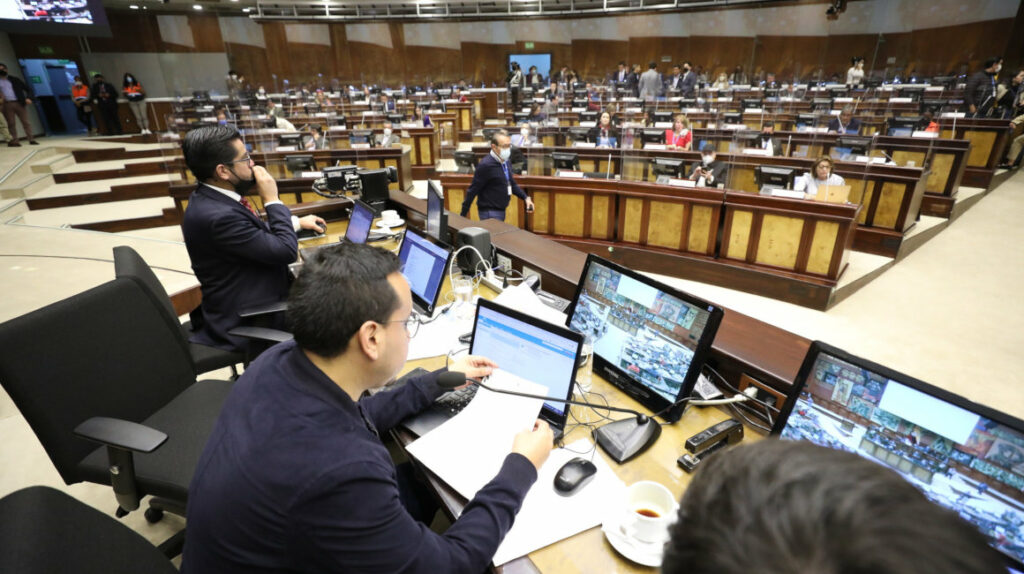 Asamblea: Negociaciones para la Ley de Inversiones están estancadas
