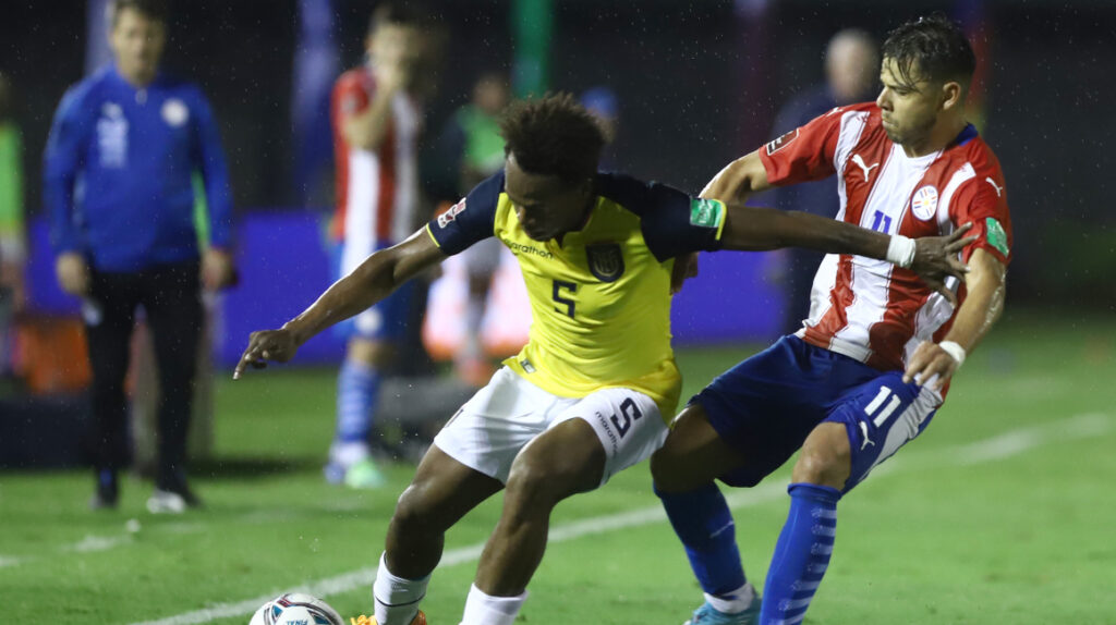 Conmebol publica el video VAR del penal sobre Hincapié ante Paraguay