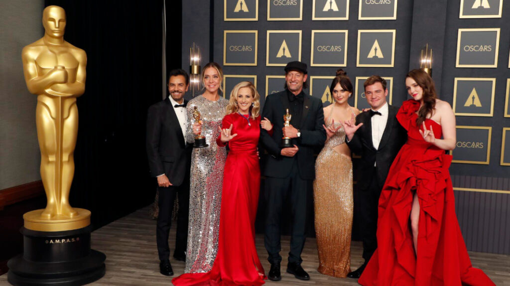 ‘Coda’ da la sorpresa y triunfa en los premios Óscar