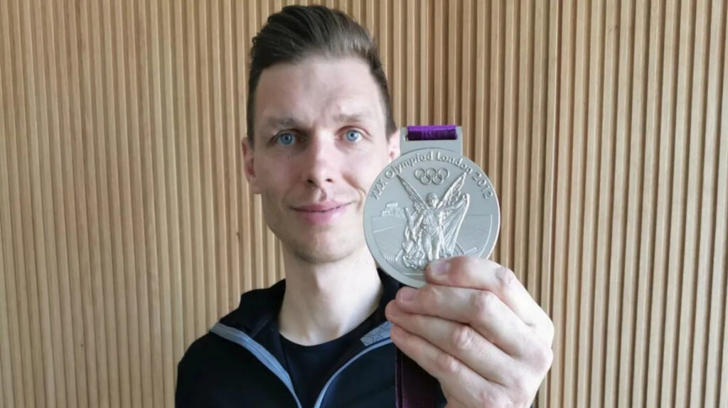 Tony Martin subasta su medalla olímpica para ayudar a víctimas en Ucrania