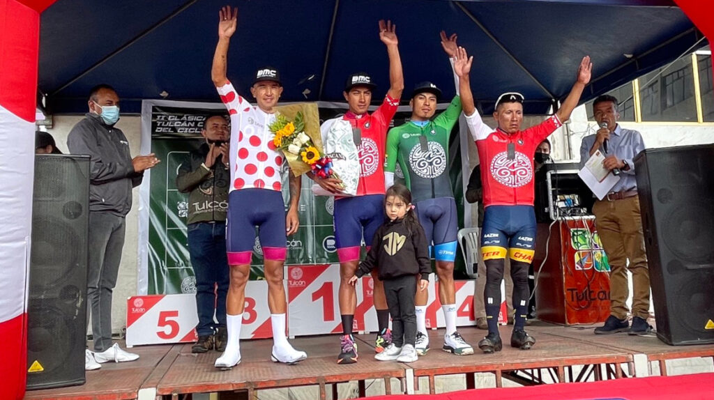 Jorge Montenegro gana la contrarreloj de la Clásica ‘Tulcán Capital del Ciclismo’