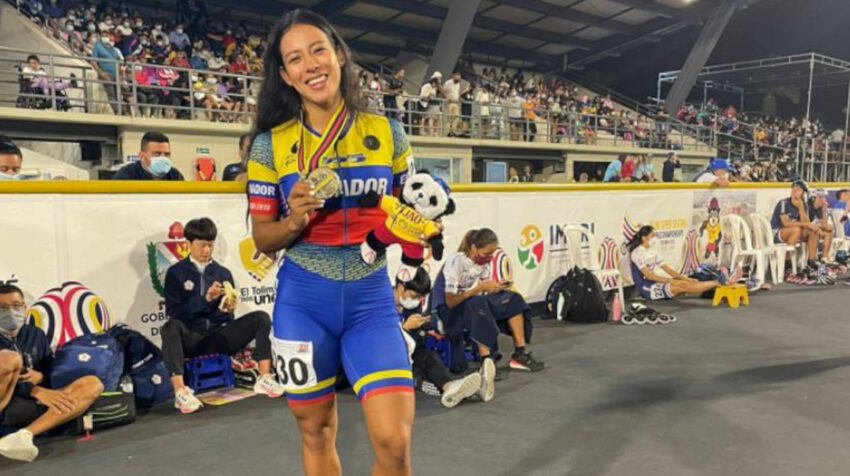 María Loreto Arias, en el Mundial de Patinaje de Velocidad de Ibagué 2021.