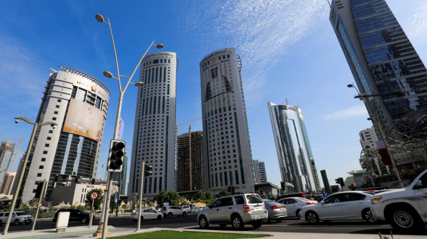 Vista panorámica de una de las zonas más concurridas de Doha, Catar, en diciembre de 2021.