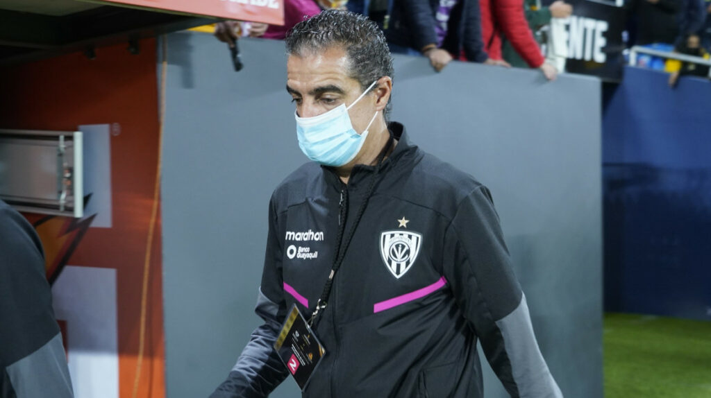 Renato Paiva reconoce que tiene una “muy buena oferta del Club León”