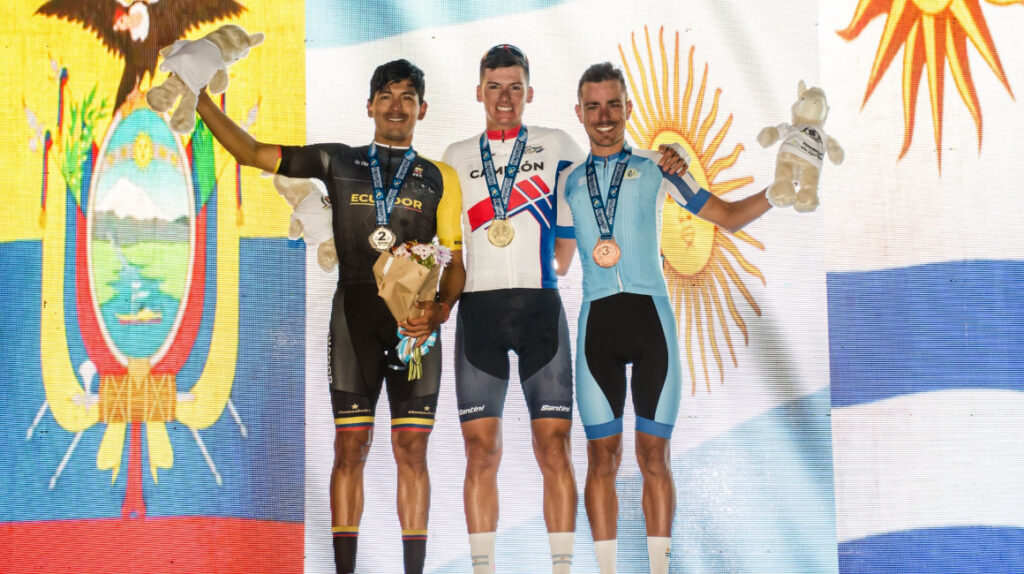 Sebastián Novoa gana la medalla de plata en el Panamericano de Ruta