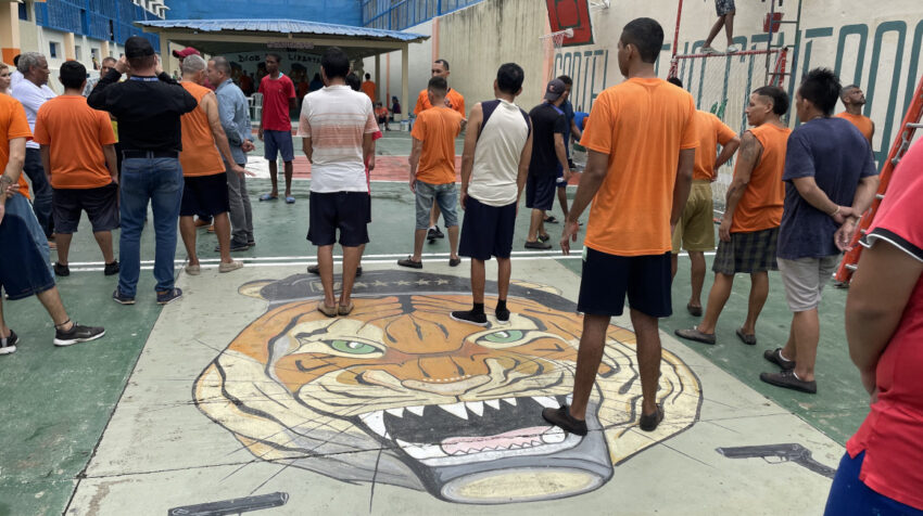 Pabellón manejado por el grupo delictivo Tiguerones en la Penitenciaría del Litoral. Guayaquil, 20 de abril de 2022.