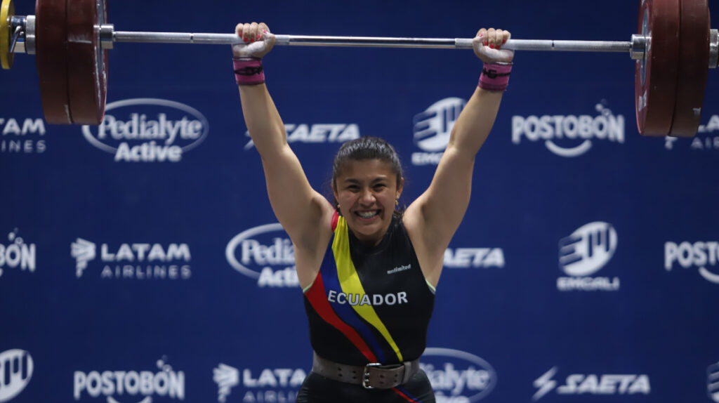 Bella Paredes, la pesista de Babahoyo que se coronó campeona mundial