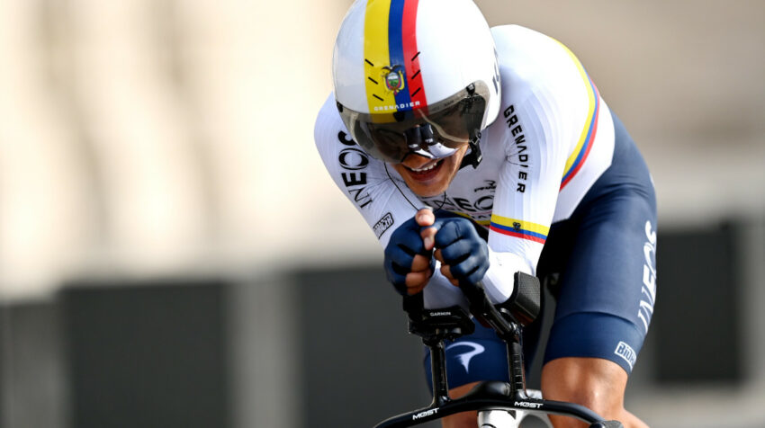 El ciclista ecuatoriano Richard Carapaz en la segunda etapa del Giro 2022, el sábado 7 de mayo.