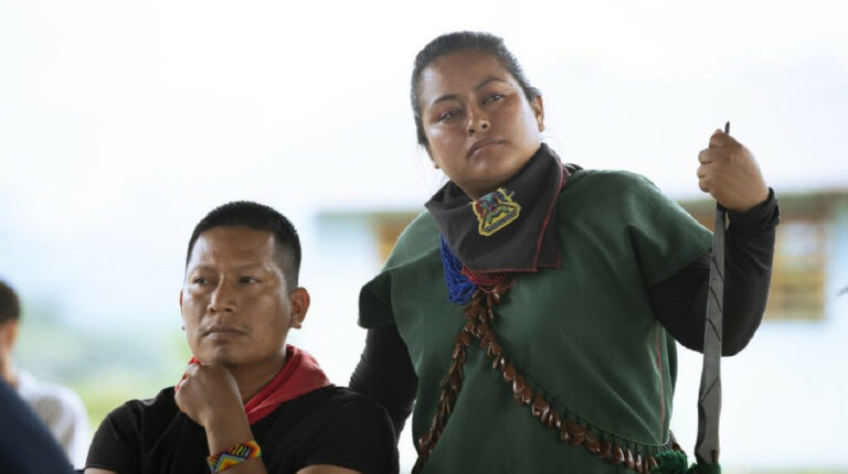 Dos líderes indígenas de Ecuador reciben prestigioso premio ambiental