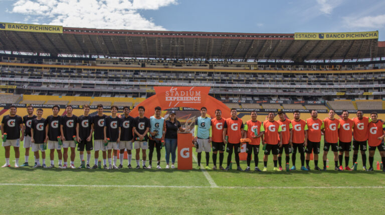 Equipos barriales jugaron en el estadio Banco Pichincha, en Guayaquil, el 6 de junio de 2022.