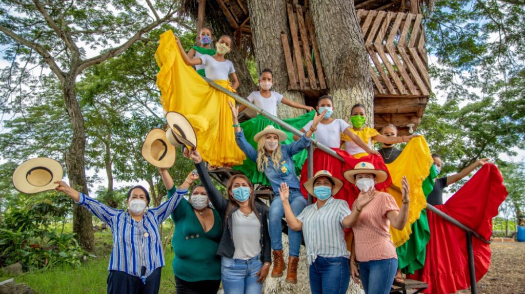 Las cinco ‘Amazonas’ de las juntas de riego de Guayas