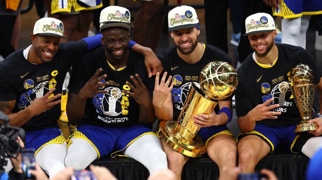 Stephen Curry le da el título de la NBA a los Golden State Warriors