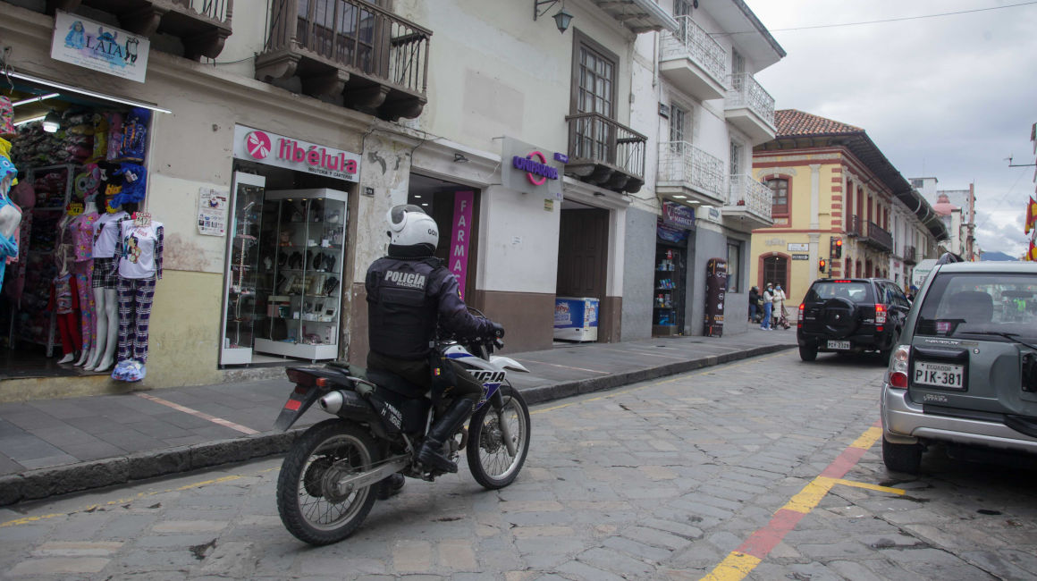 Los patrullajes policiales se incrementaron en Cuenca en junio de 2022.