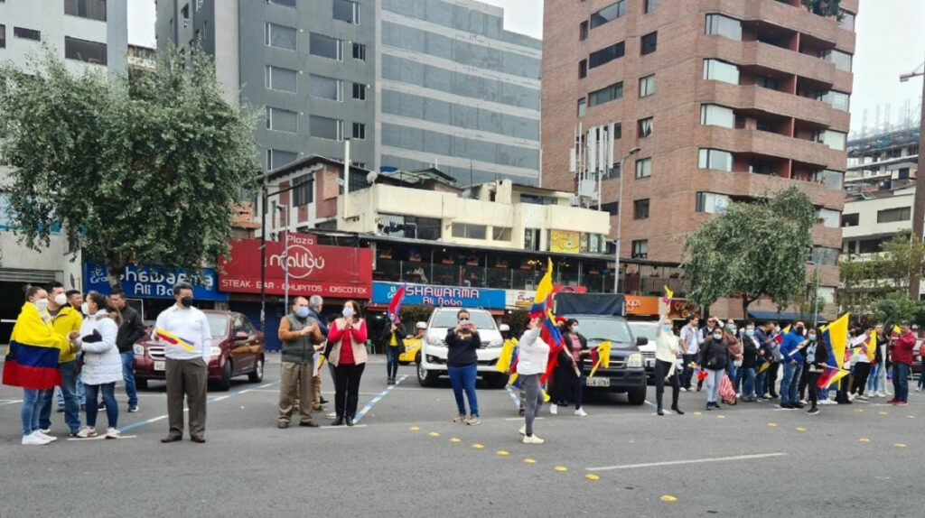 Gobierno respalda marchas por la paz previstas en Quito
