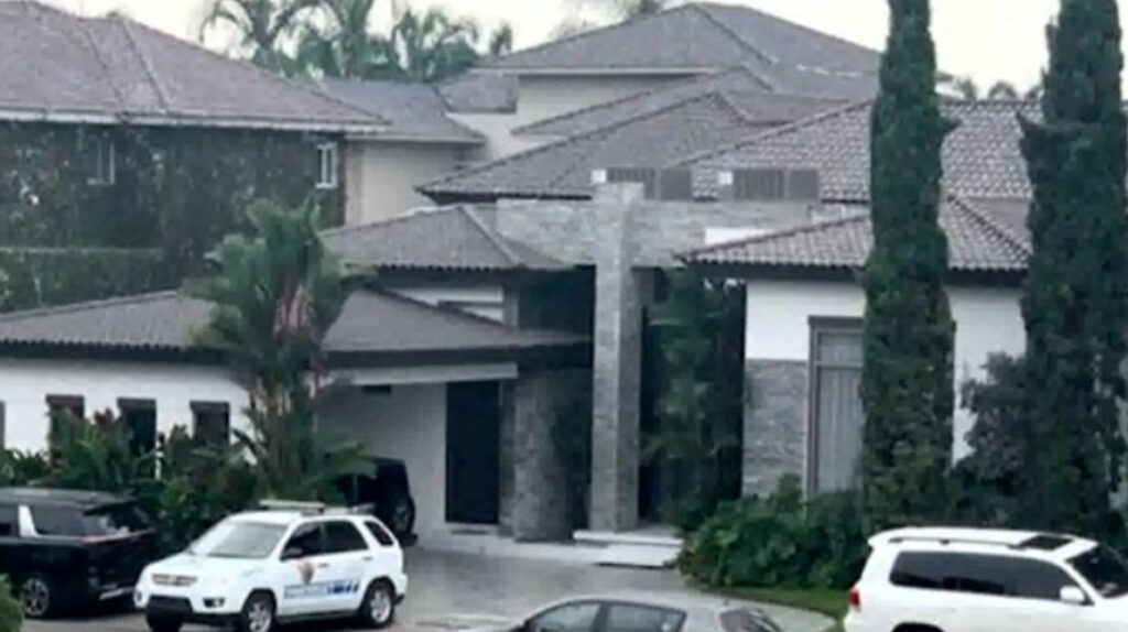 Policía detuvo a 11 funcionarios de Inmobiliar por caso Norero