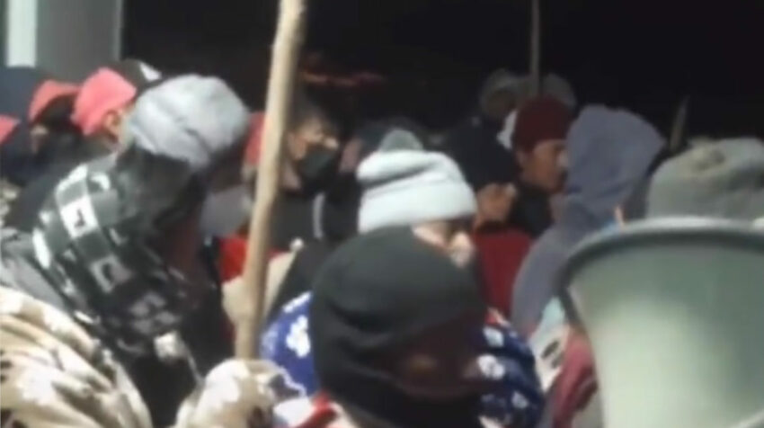 Ingreso de manifestantes a la Subestación Eléctrica de Tisaleo, en Tungurahua, Ecuador, el 22 de junio de 2022.