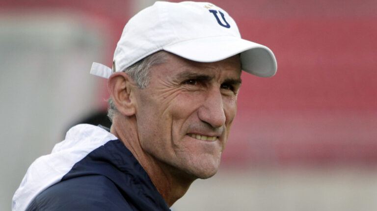 Con Edgardo Bauza, Liga de Quito ganó la Copa Libertadores en 2008 y la Recopa Sudamericana en 2010.