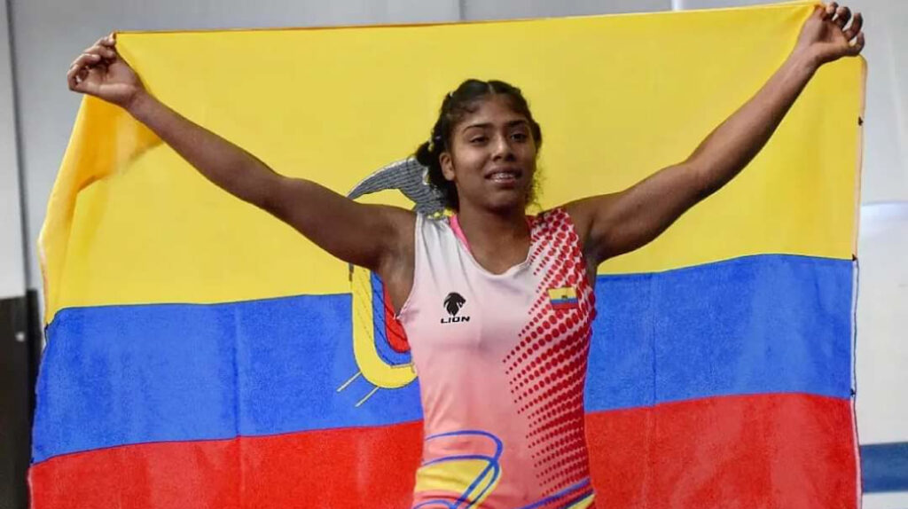 Leonela Gruezo gana medalla de oro en el Panamericano Sub 17 de Lucha