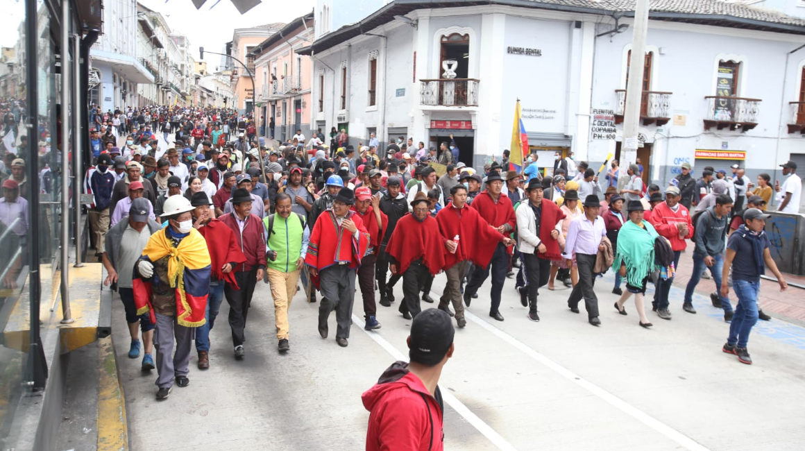 Quito 29 de junio 2022. Día 17 de protesta nacional, marcha de manifestantes pasó por calles del centro de Quito.