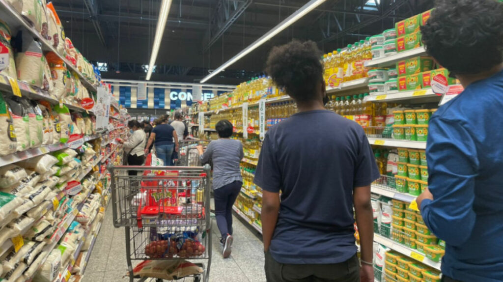 Tres factores alteraron los hábitos de consumo de los ecuatorianos