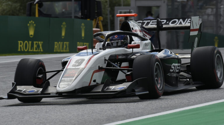 Juan Manuel Correa piloto el auto de ART GP en el Gran Premio de Austria, el 9 de julio de 2022.