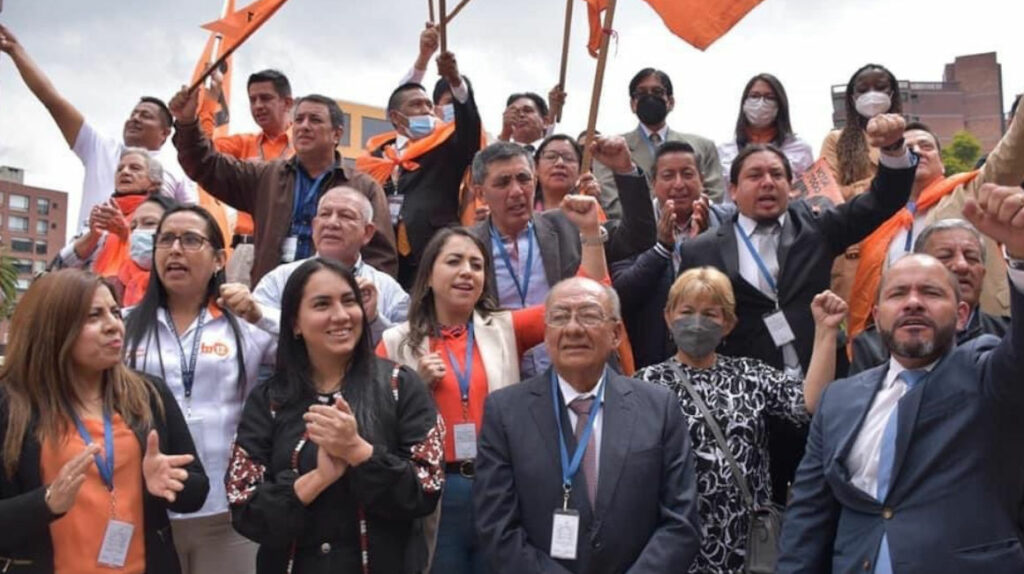 CNE reconoce a Enrique Chávez como el presidente de Izquierda Democrática