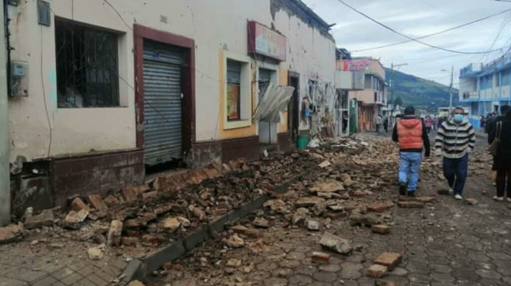 Dos sismos dejan daños en viviendas en Carchi