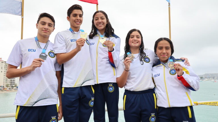 Los ecuatorianos que han ganado medallas durante esta Copa del Pacífico, en Salinas, el 4 de agosto de 2022.