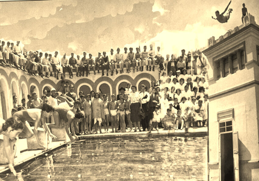 Quiteños disfrutando de la piscina de El Sena, en 1957.