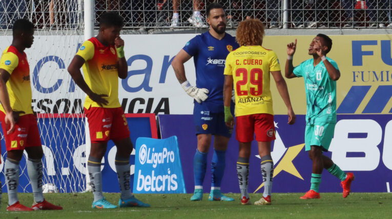 Danny Luna festeja el gol de Liga ante Aucas, el 7 de agosto de 2022.