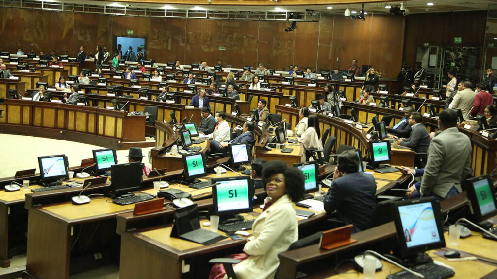 Asamblea aprueba resolución para rechazar el bloqueo a Cuba