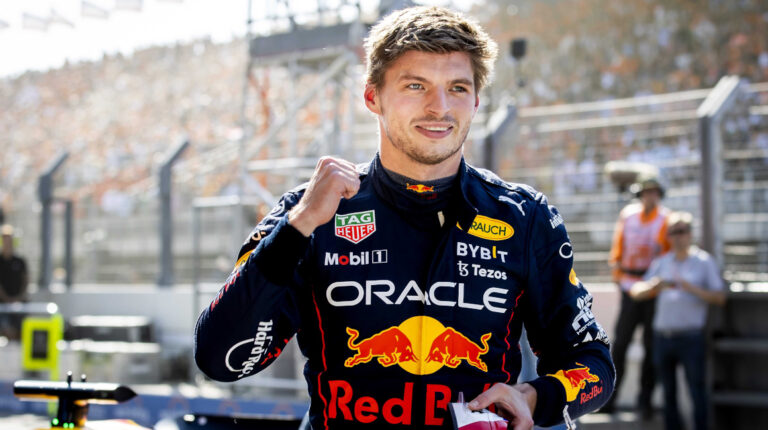 Max Verstappen luego de conseguir la 'pole' para el GP de Países Bajos, el 3 de septiembre de 2022.