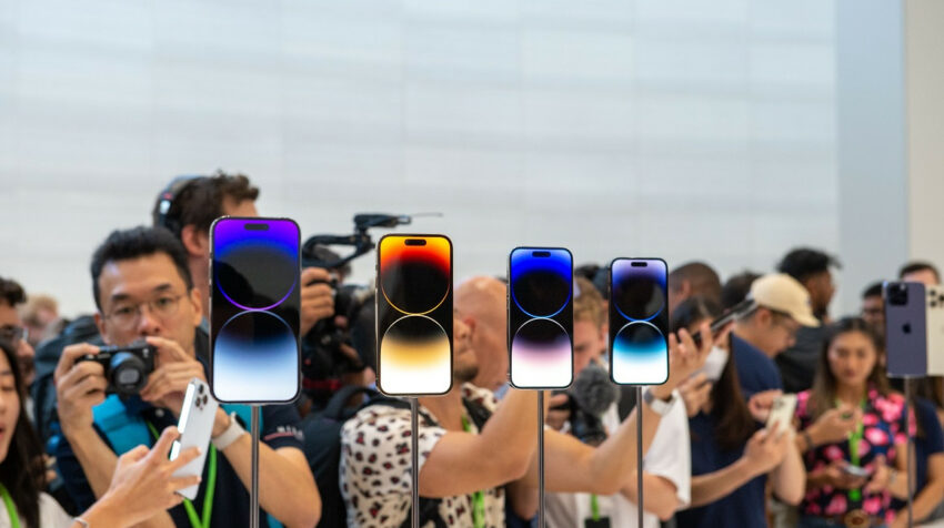 La prensa internacional conoce a los nuevos modelos del iPhone 14 Pro, el 8 de septiembre de 2022. 