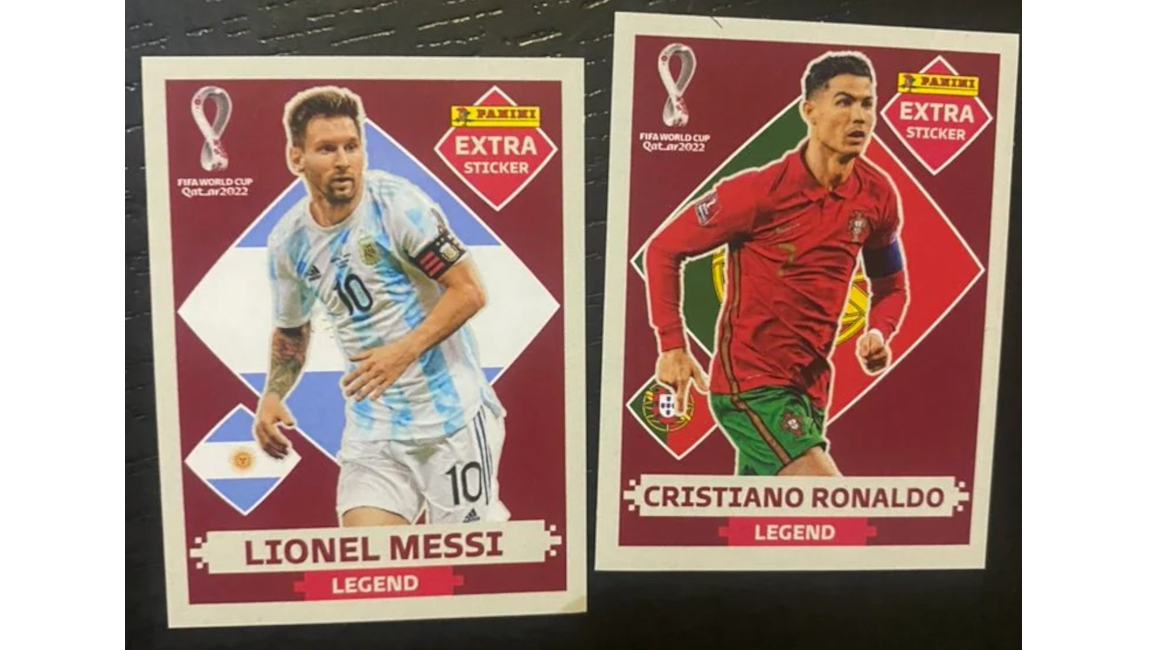 Los cromos de Panini Extra de Lionel Messi y Cristiano Ronaldo de Catar 2022.