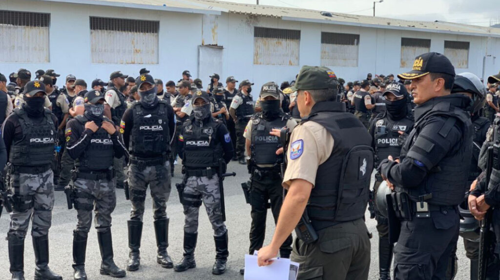Al menos 15 detenidos en nuevo operativo en Socio Vivienda