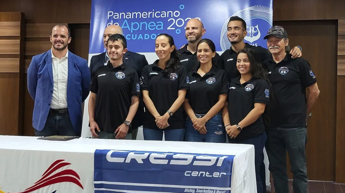 La selección de apnea de Ecuador, en Guayaquil, el 24 de septiembre de 2022.