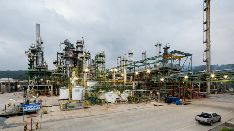 La Refinería Esmeraldas en marzo de 2016, archivo de Petroecuador.