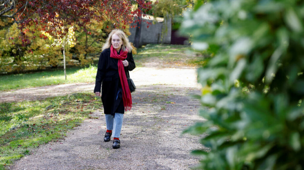 Quién es Annie Ernaux, la flamante ganadora del Premio Nobel de Literatura