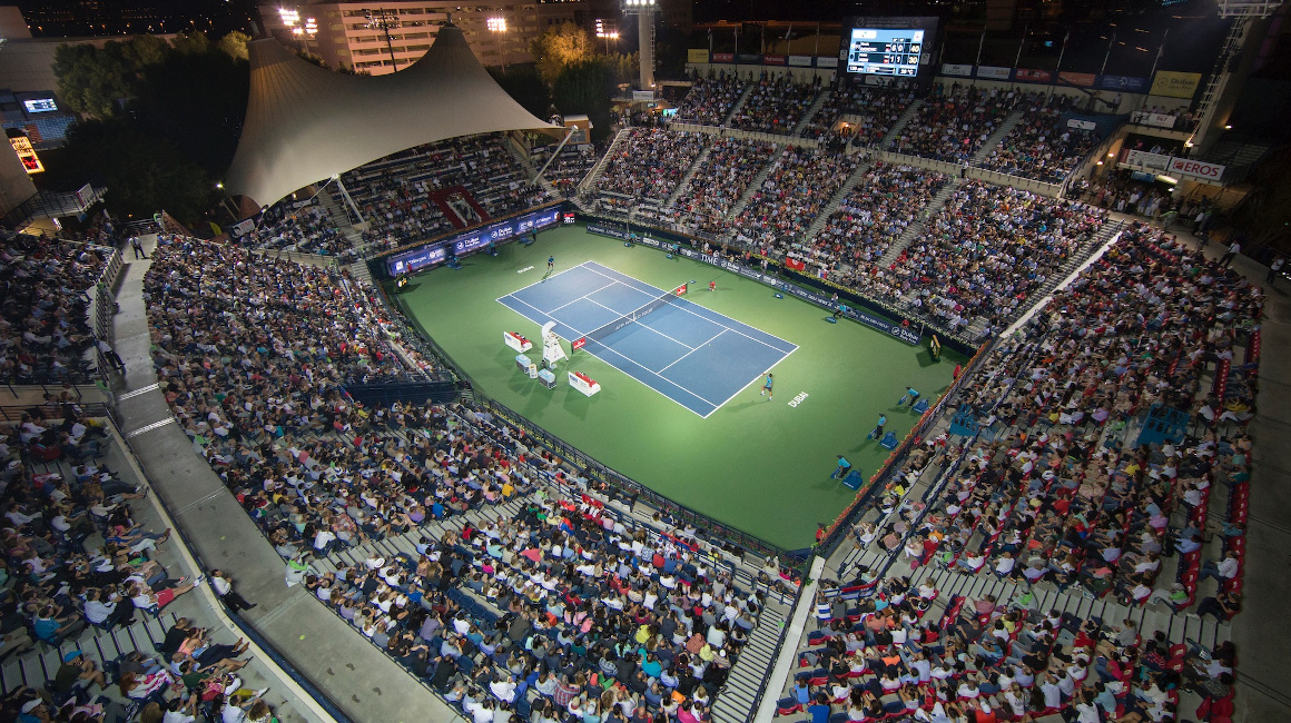 Vista panorámica del estadio Dubai Duty Free Tennis, durante un partido por el ATP 500. 