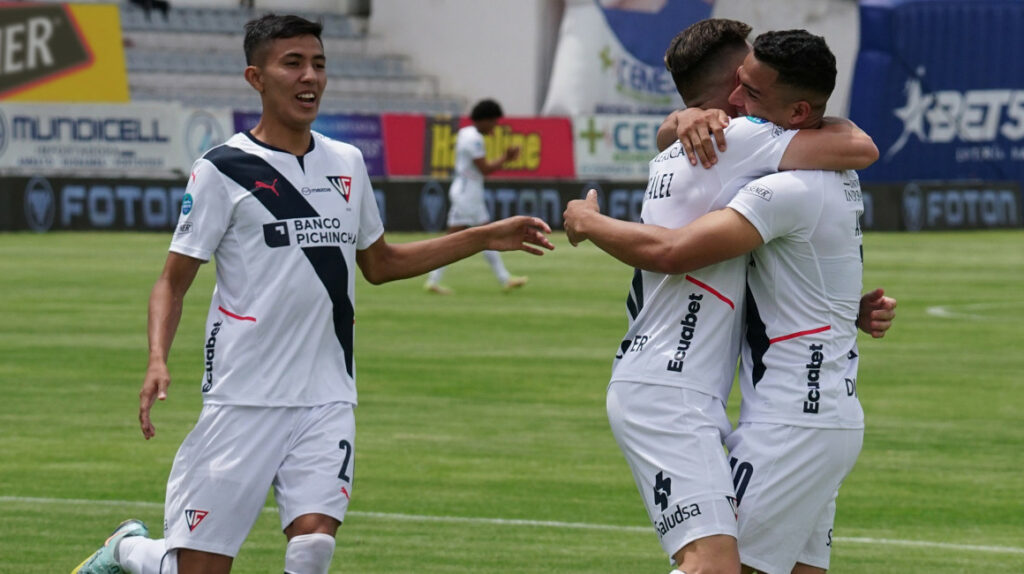 Data: Liga de Quito derrota 0-5 a Macará en Ambato