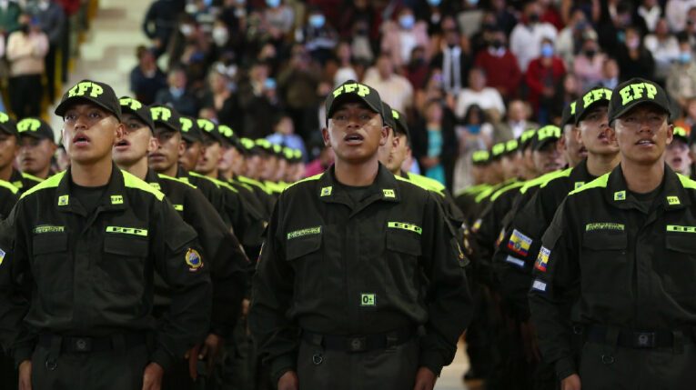 Ceremonia de ingreso de aspirantes de la Policía Nacional en Pujilí, el 31 de octubre de 2022.