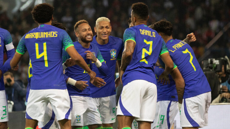 Jugadores de la selección de Brasil en un amistoso ante Túnez el 27 de septiembre de 2022.