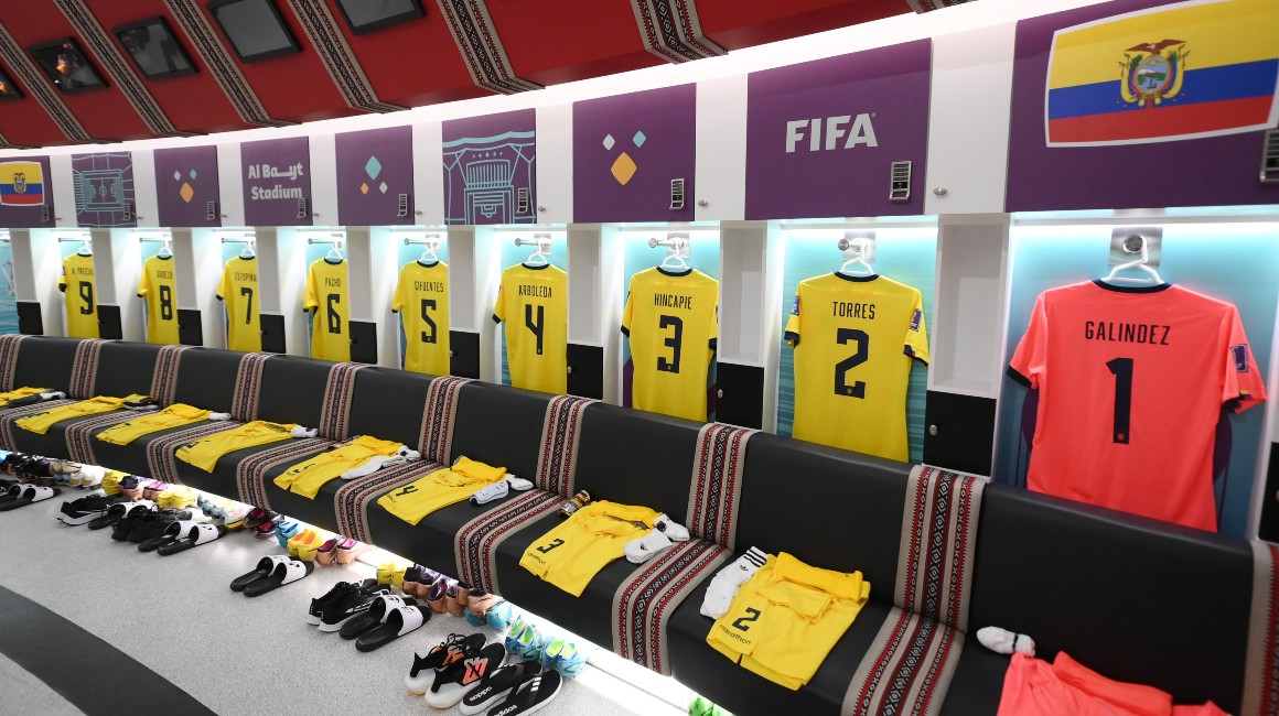 Camerino de Ecuador antes del partido con Qatar.