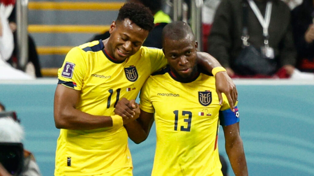Data: Ecuador gana 2-0 a Qatar en el primer partido del Mundial