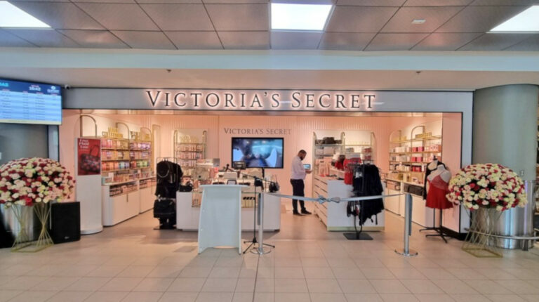 Victoria's Secret abre su primera tienda en Quito