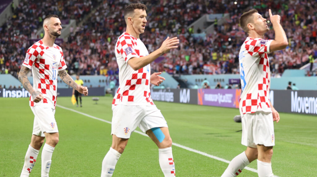 Croacia remonta y Canadá queda eliminada del Mundial