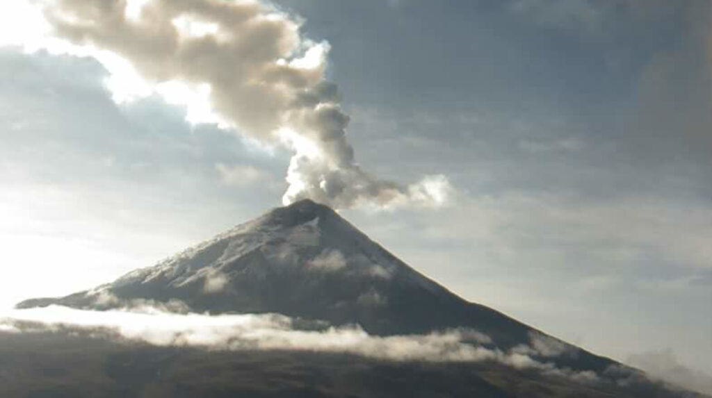Actividad volcánica en el Cotopaxi se aproxima a la de 2015