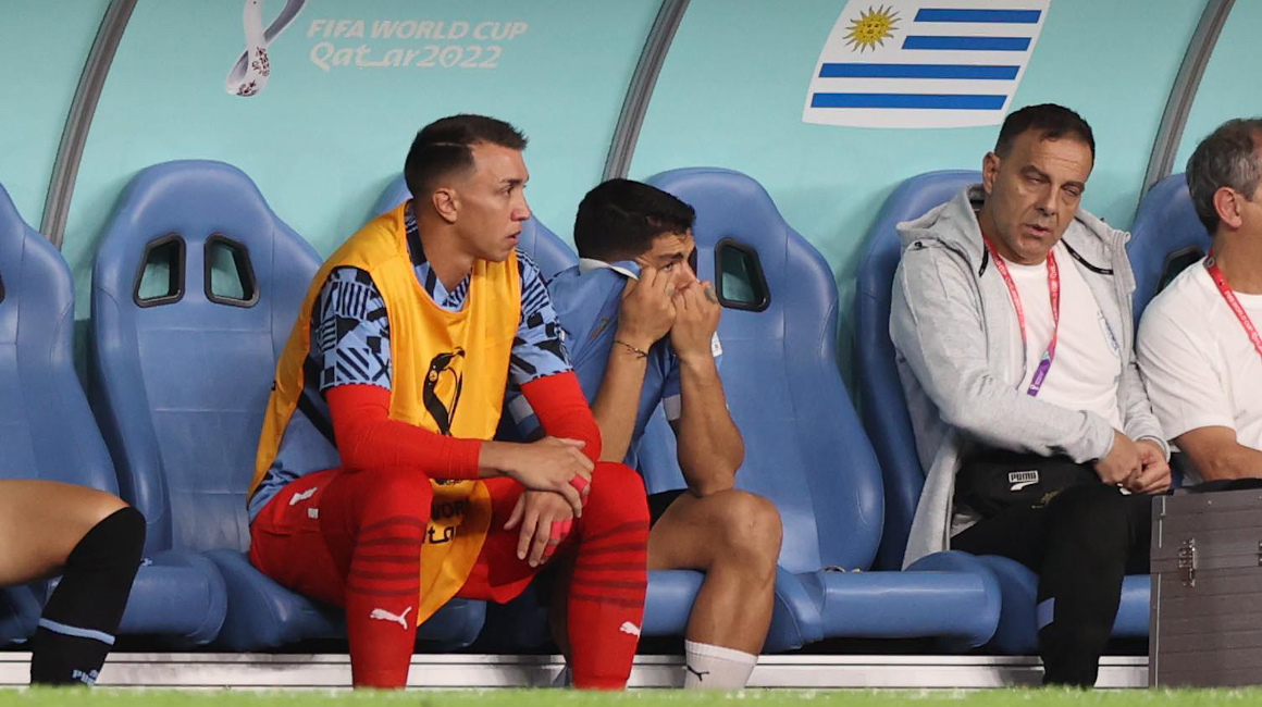 Luis Suarez de Uruguay con lágrimas en los ojos antes del cierre del partido ante Ghana, el 2 de diciembre de 2022.