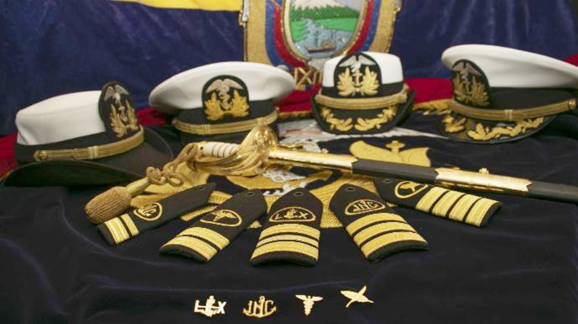 Oficiales Armada del Ecuador